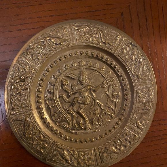 Decor Items - Picture 7 of 9